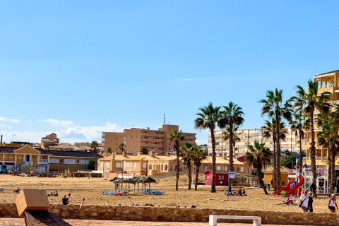 Lägenhet till salu i La Mata, Alicante, Spanien 2 sovrum, 65 kvm. Nr. 183591 - foto 21