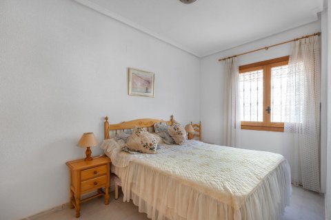 Lägenhet till salu i La Mata, Alicante, Spanien 2 sovrum, 65 kvm. Nr. 183591 - foto 3