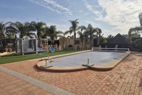 Finca myytävänä Daya Vieja, Alicante, Espanja, 4 makuuhuonetta, 230 m2 No. 146914 - kuva 15