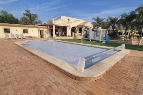Finca myytävänä Daya Vieja, Alicante, Espanja, 4 makuuhuonetta, 230 m2 No. 146914 - kuva 17