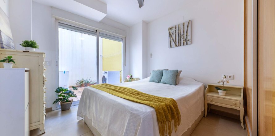 Lägenhet i Alicante, Spanien 2 sovrum, 61 kvm. Nr. 146915