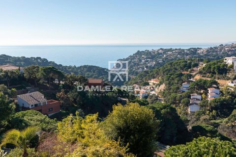 Land plot in Lloret de Mar, Girona, Spain 1017 sq.m. No. 184622