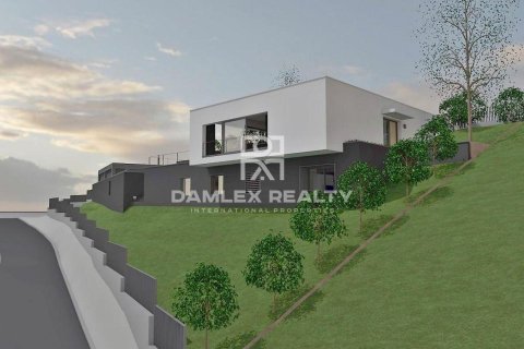 Tontti Calonge, Girona, Espanja 814 m2 No. 184621