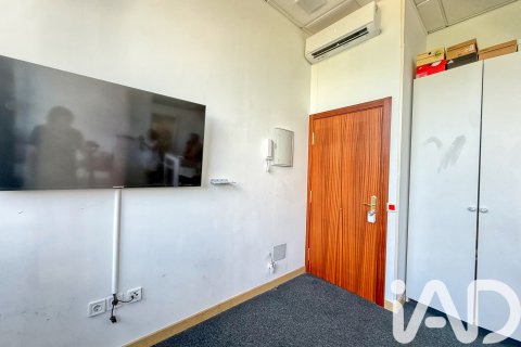 Apartment for sale in San Sebastian de los Reyes, Madrid, Spain 1 bedroom, 28 sq.m. No. 184627 - photo 5