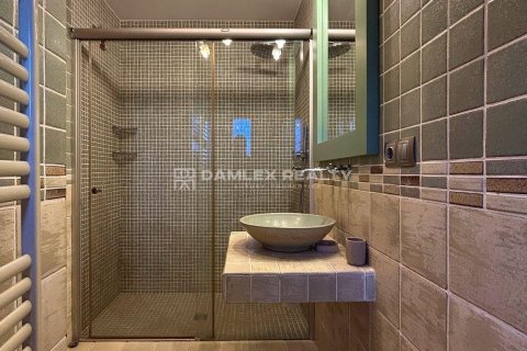 House à vendre à Lloret de Mar, Girona, Espagne, 3 chambres, 180 m2 No. 177180 - photo 20