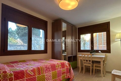 House à vendre à Lloret de Mar, Girona, Espagne, 3 chambres, 180 m2 No. 177180 - photo 14