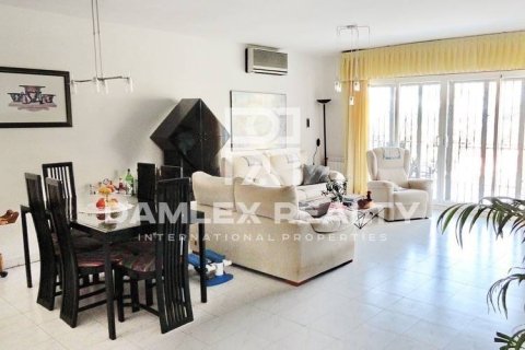 Villa à vendre à Lloret de Mar, Girona, Espagne, 6 chambres, 300 m2 No. 177175 - photo 8