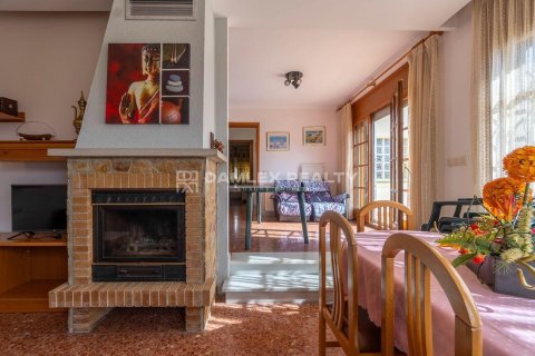 Villa à vendre à Lloret de Mar, Girona, Espagne, 3 chambres, 250 m2 No. 177177 - photo 14