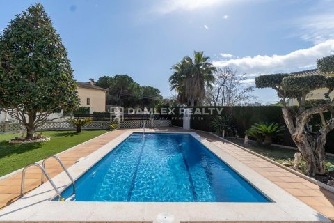 Villa à vendre à Lloret de Mar, Girona, Espagne, 3 chambres, 250 m2 No. 177177 - photo 7