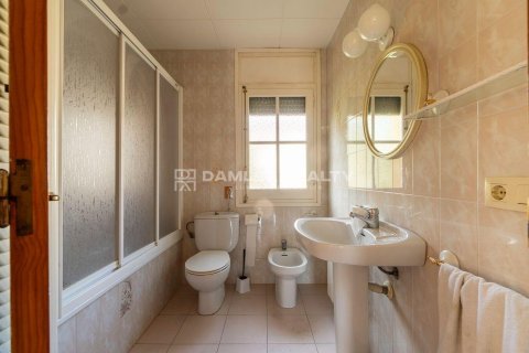 Villa à vendre à Lloret de Mar, Girona, Espagne, 3 chambres, 250 m2 No. 177177 - photo 17