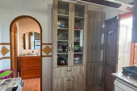 Duplex in vendita a Alicante, Spagna 2 camere da letto, 80 mq. N° 156068 - foto 9