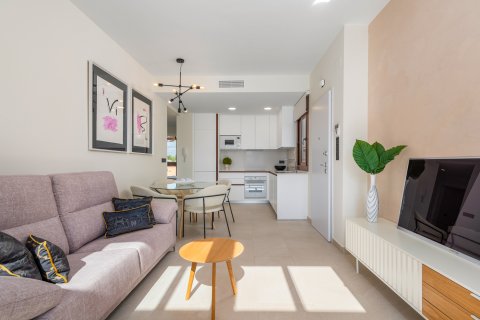 Bungalowi myytävänä Torrevieja, Alicante, Espanja, 3 makuuhuonetta, 70 m2 No. 163433 - kuva 4