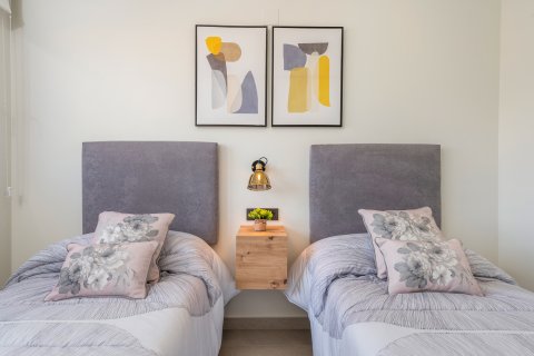 Bungalowi myytävänä Torrevieja, Alicante, Espanja, 2 makuuhuonetta, 62 m2 No. 163436 - kuva 18