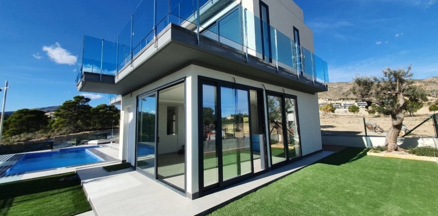 Villa à Finestrat, Alicante, Espagne 3 chambres, 110 m2 No. 145228