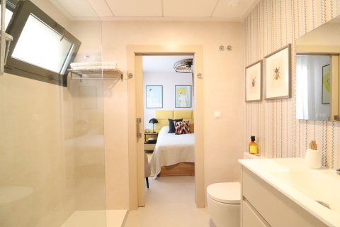 Villa à vendre à Ciudad Quesada, Alicante, Espagne, 2 chambres, 94 m2 No. 145231 - photo 16