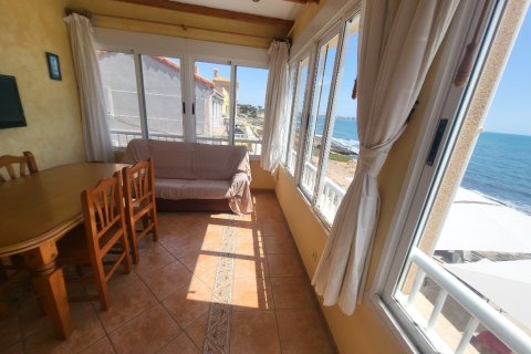 Huoneisto myytävänä Torrevieja, Alicante, Espanja, 3 makuuhuonetta, 70 m2 No. 145230 - kuva 14