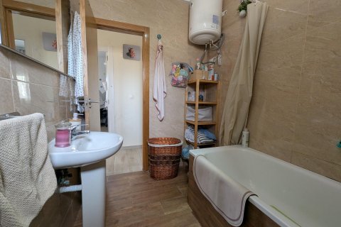 Appartamento in vendita a Torrevieja, Alicante, Spagna 3 camere da letto, 130 mq. N° 195636 - foto 30