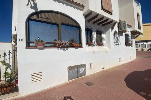 Appartamento in vendita a Torrevieja, Alicante, Spagna 3 camere da letto, 77 mq. N° 195635 - foto 2
