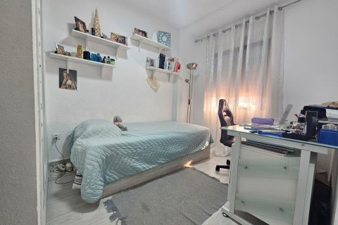Appartamento in vendita a Torrevieja, Alicante, Spagna 3 camere da letto, 77 mq. N° 195635 - foto 17