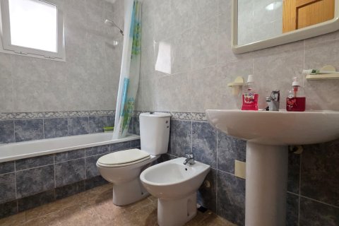 Wohnung zum Verkauf in Torrevieja, Alicante, Spanien 2 Schlafzimmer, 57 m2 Nr. 195634 - Foto 16
