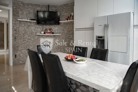 Hus till salu i Lloret de Mar, Girona, Spanien 5 sovrum, 364 kvm. Nr. 166486 - foto 23