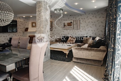 Hus till salu i Lloret de Mar, Girona, Spanien 5 sovrum, 364 kvm. Nr. 166486 - foto 6