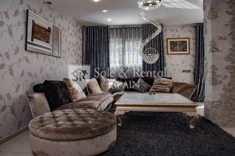 Hus till salu i Lloret de Mar, Girona, Spanien 5 sovrum, 364 kvm. Nr. 166486 - foto 9