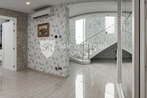 Hus till salu i Lloret de Mar, Girona, Spanien 5 sovrum, 364 kvm. Nr. 166486 - foto 27