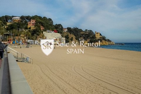 Apartamento en venta en Lloret de Mar, Gerona, España 3 dormitorios, 87 m2 No. 166481 - foto 12