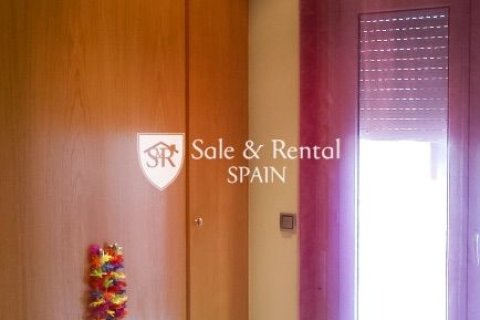 Apartamento en venta en Lloret de Mar, Gerona, España 3 dormitorios, 87 m2 No. 166481 - foto 8