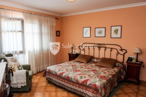 Hus till salu i Blanes, Girona, Spanien 4 sovrum, 151 kvm. Nr. 166485 - foto 30