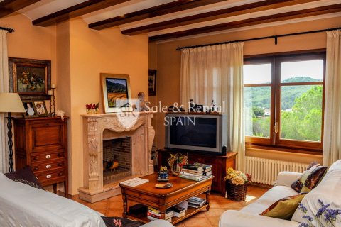 Hus till salu i Blanes, Girona, Spanien 4 sovrum, 151 kvm. Nr. 166485 - foto 15