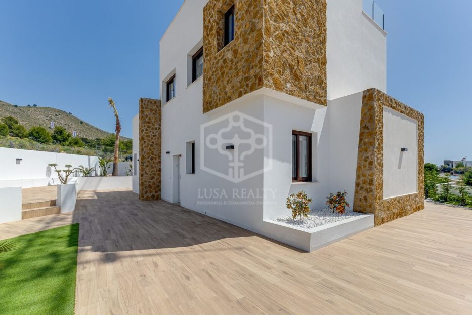 Villa in Benidorm, Alicante, Spain No. 111031