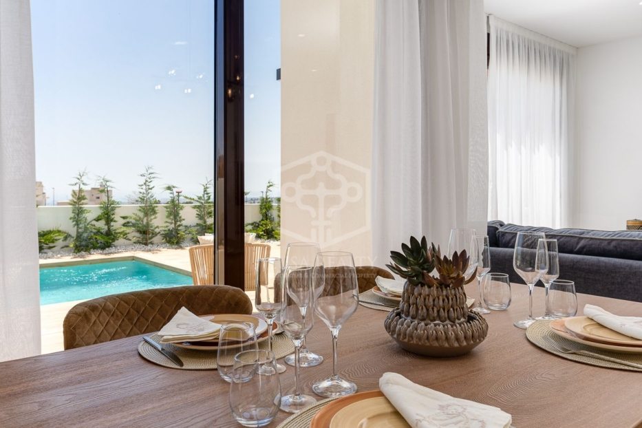 Villa in Benidorm, Alicante, Spain No. 111031