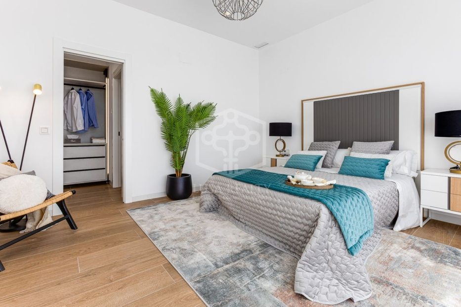 Villa in Benidorm, Alicante, Spain No. 111031