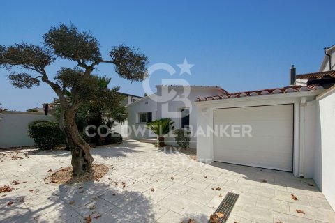 Villa in vendita a Empuriabrava, Girona, Spagna 3 camere da letto, 138 mq. N° 160265 - foto 3