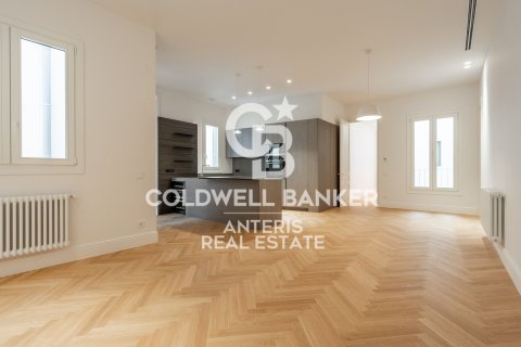 Apartament w Barcelona, Hiszpania 2 sypialnie, 157 mkw. nr 160266 – zdjęcie 15