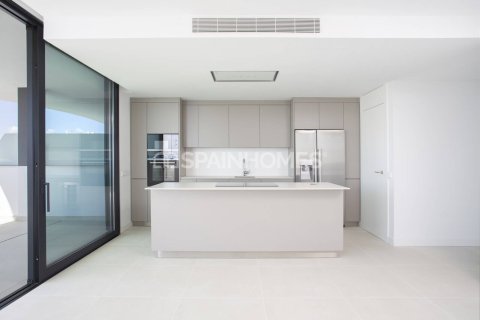 Huoneisto myytävänä Fuengirola, Malaga, Espanja, 2 makuuhuonetta, 75 m2 No. 146768 - kuva 10