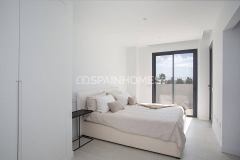 Huoneisto myytävänä Fuengirola, Malaga, Espanja, 2 makuuhuonetta, 75 m2 No. 146768 - kuva 13
