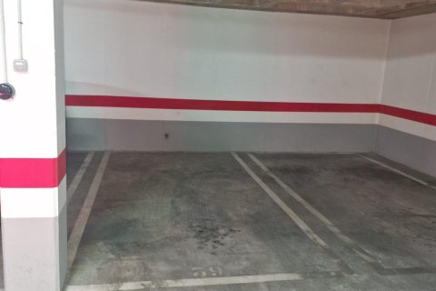 Garaje en Torrevieja, Alicante, España 15 m2 No. 193736