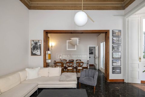 Apartment à vendre à Barcelona, Espagne, 5 chambres, 197 m2 No. 195597 - photo 13