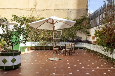 Apartment à vendre à Barcelona, Espagne, 5 chambres, 197 m2 No. 195597 - photo 10