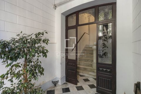 Apartment à vendre à Barcelona, Espagne, 5 chambres, 197 m2 No. 195597 - photo 30