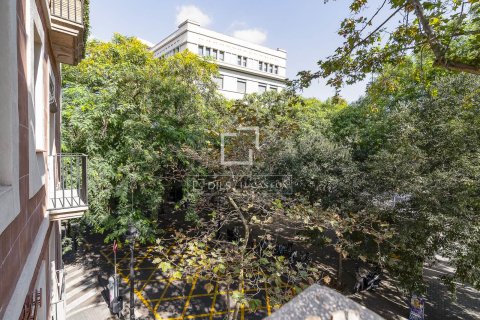Apartment à vendre à Barcelona, Espagne, 2 chambres, 79 m2 No. 195596 - photo 29