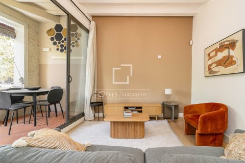 Apartment à vendre à Barcelona, Espagne, 2 chambres, 79 m2 No. 195596 - photo 5