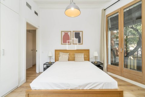 Apartment à vendre à Barcelona, Espagne, 2 chambres, 79 m2 No. 195596 - photo 17