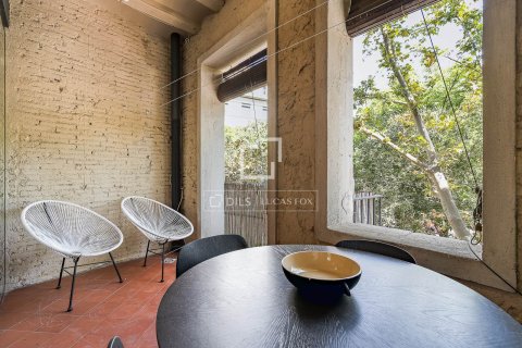 Apartment à vendre à Barcelona, Espagne, 2 chambres, 79 m2 No. 195596 - photo 8