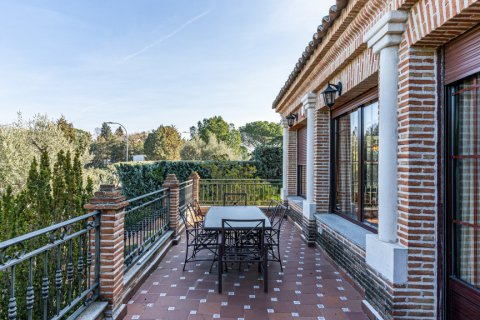 Villa for sale Las Rozas de Madrid, Madrid, Spain 5 bedrooms, 800 sq.m. No. 108117 - photo 8