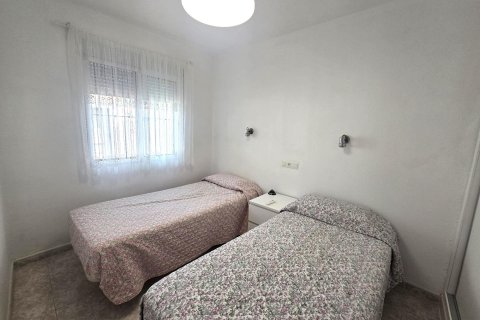 Townhouse zum Verkauf in Torrevieja, Alicante, Spanien 3 Schlafzimmer, 76 m2 Nr. 192323 - Foto 19