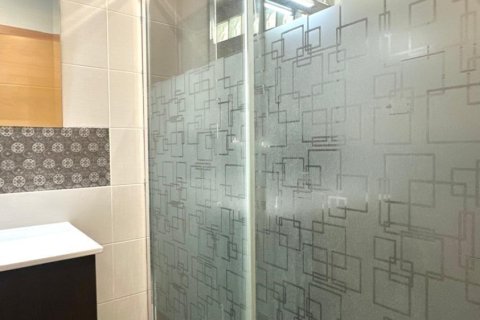 Продажа квартиры в Дехеса де Кампоамор, Аликанте, Испания 3 спальни, 67м2 №192325 - фото 19